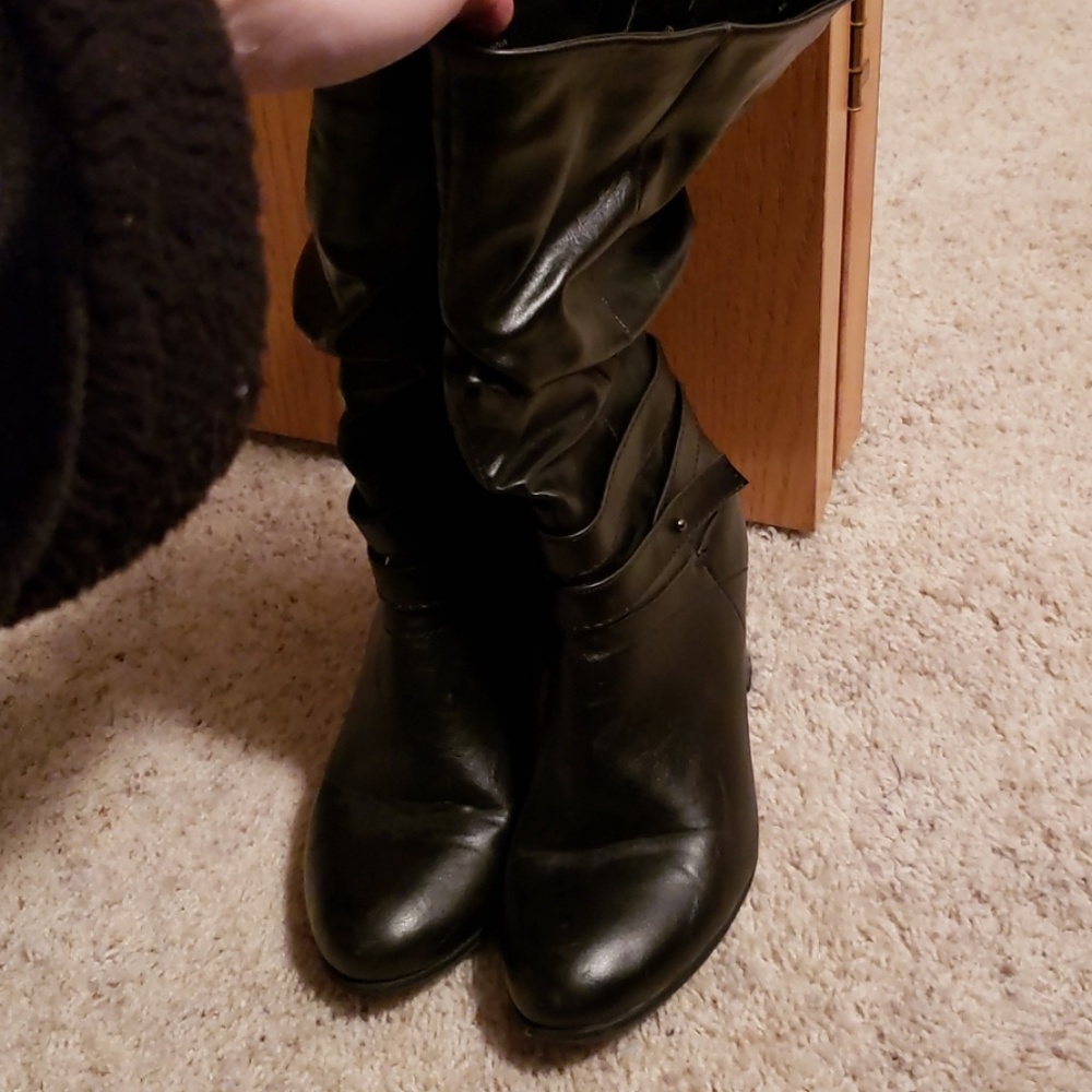 Black boots